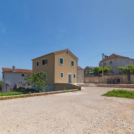 Villa Lali - Modern Near The Sea In