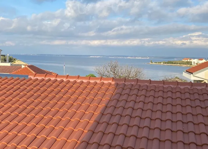 Lali - Modern Near The Sea In Villa Lukoran